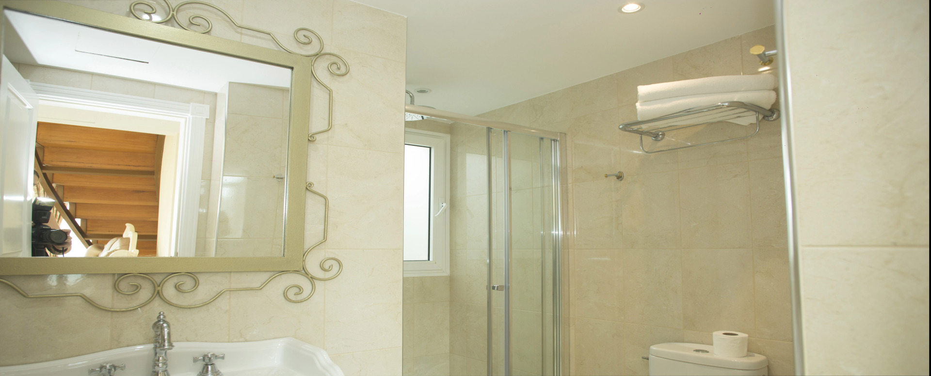 Photo - Flamingo Suites Boutique Hotel