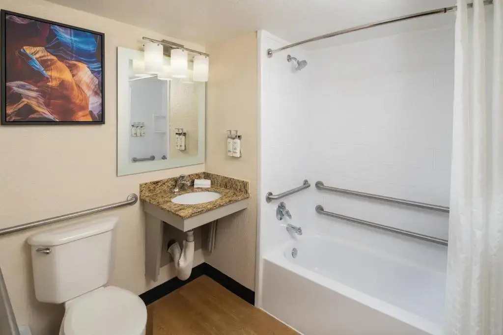 Photo - Candlewood Suites Miami Lakes by IHG