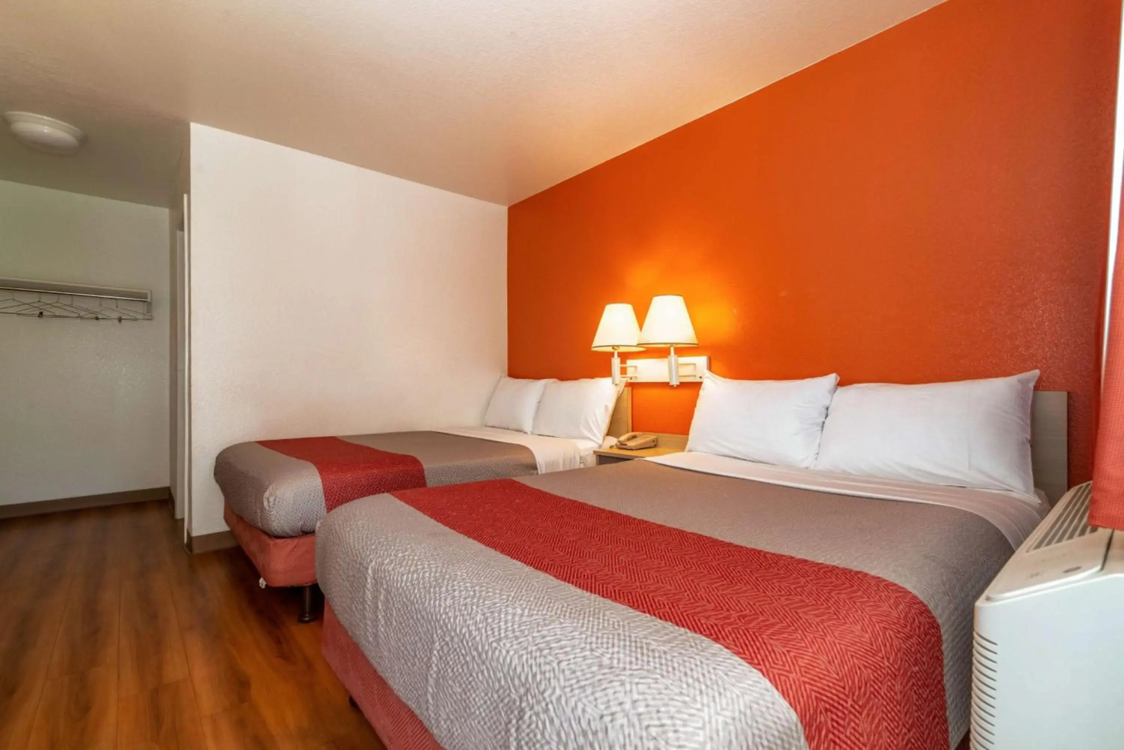 Foto - Motel 6-Palm Springs, CA - East - Palm Canyon