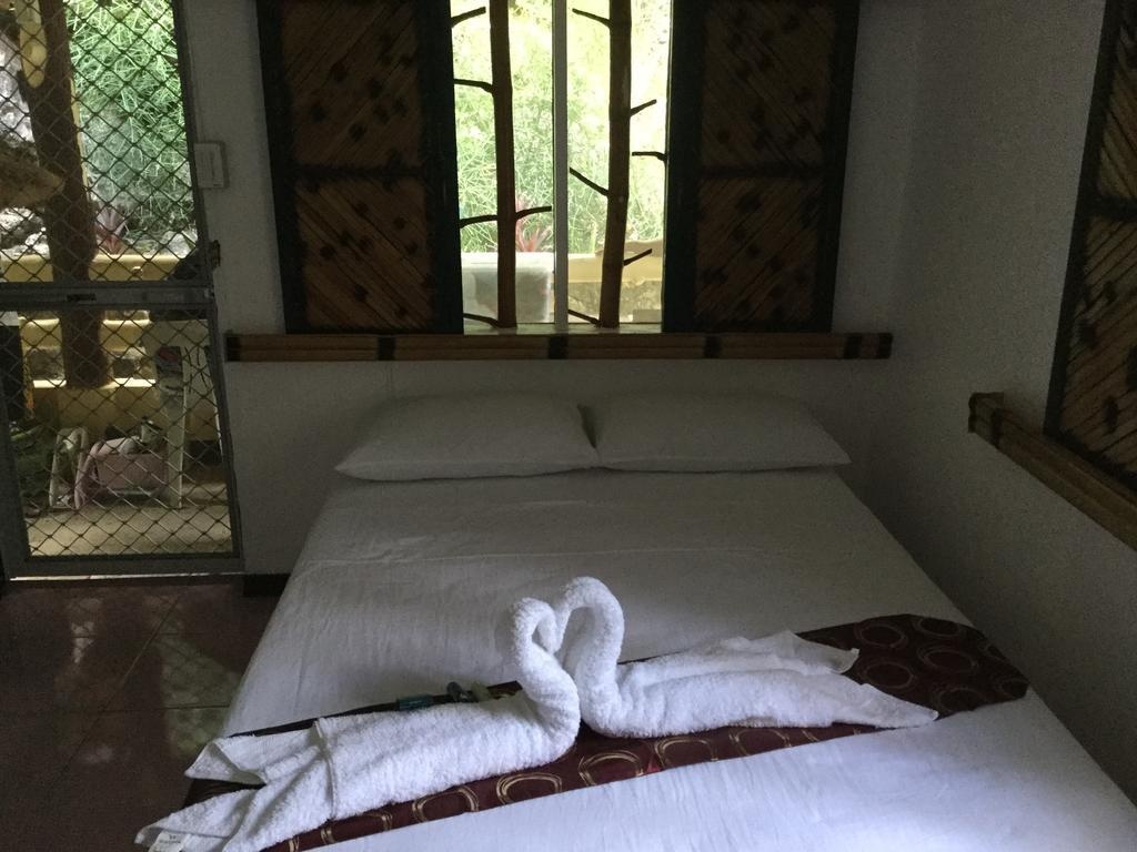 Turtle Cove Island Resort