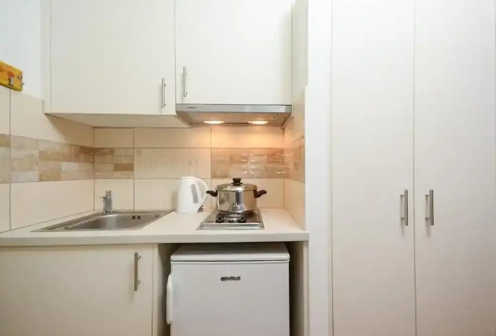 Photo - Celeste NAXOS Chora