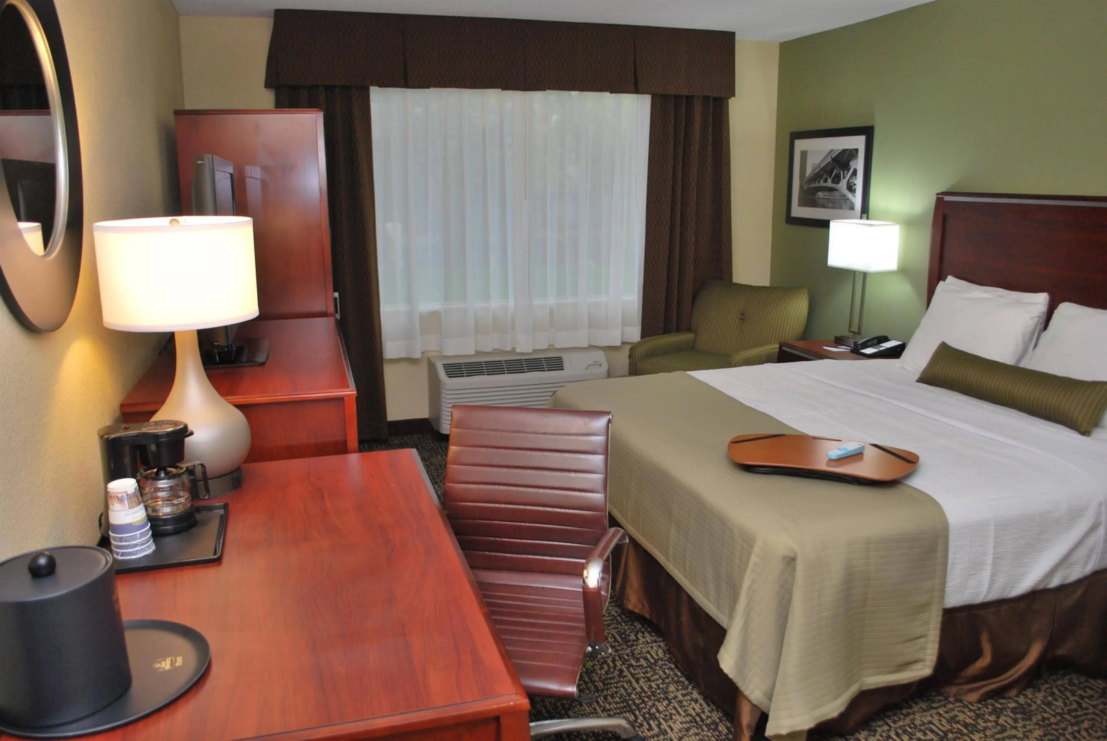 Photo - Best Western Glenview -Chicagoland Inn and Suites