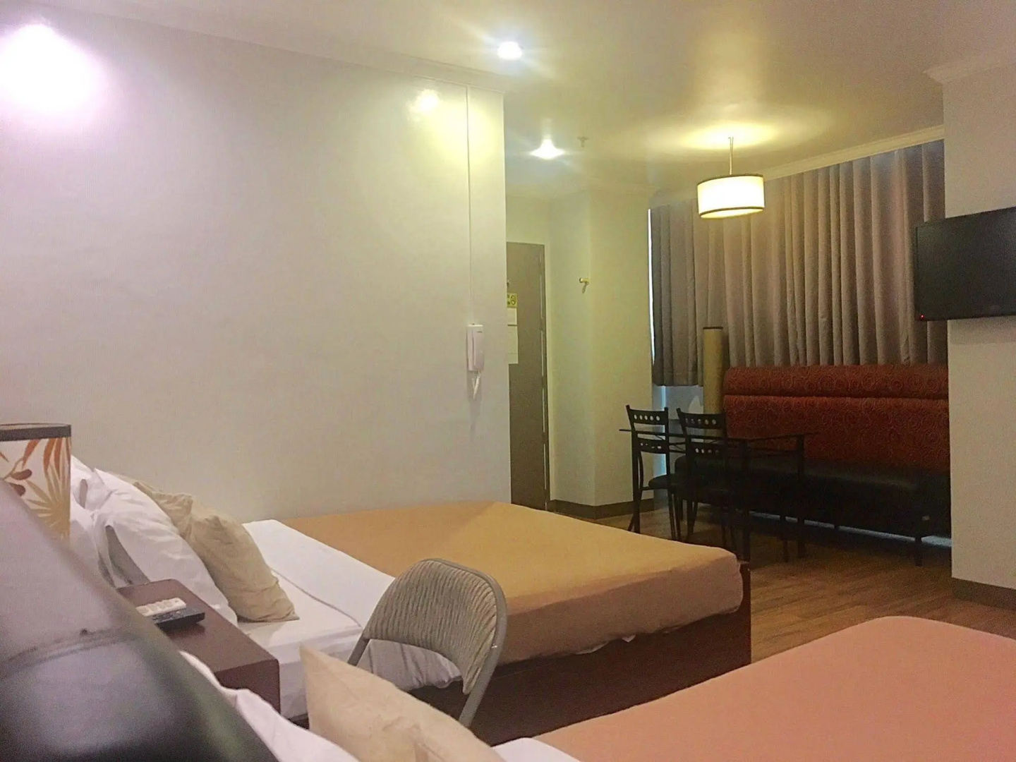 Hotel Tiffany - Laoag