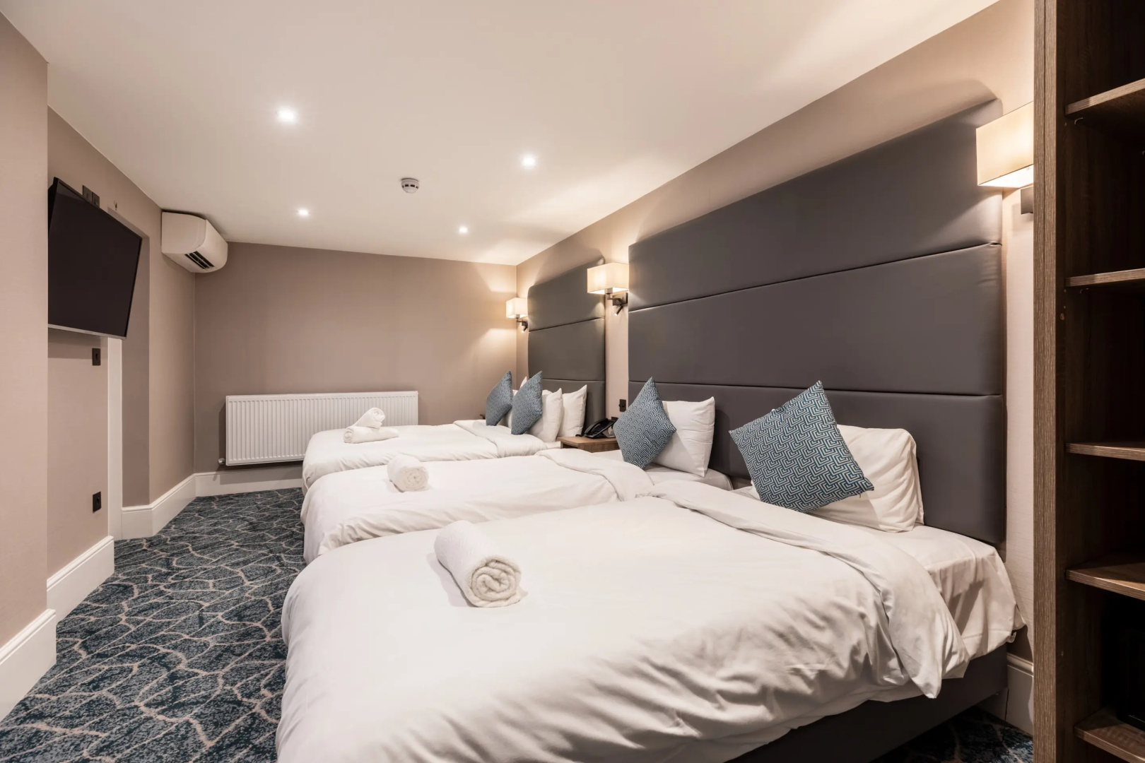 Photo - The J Hyde Park Hotel