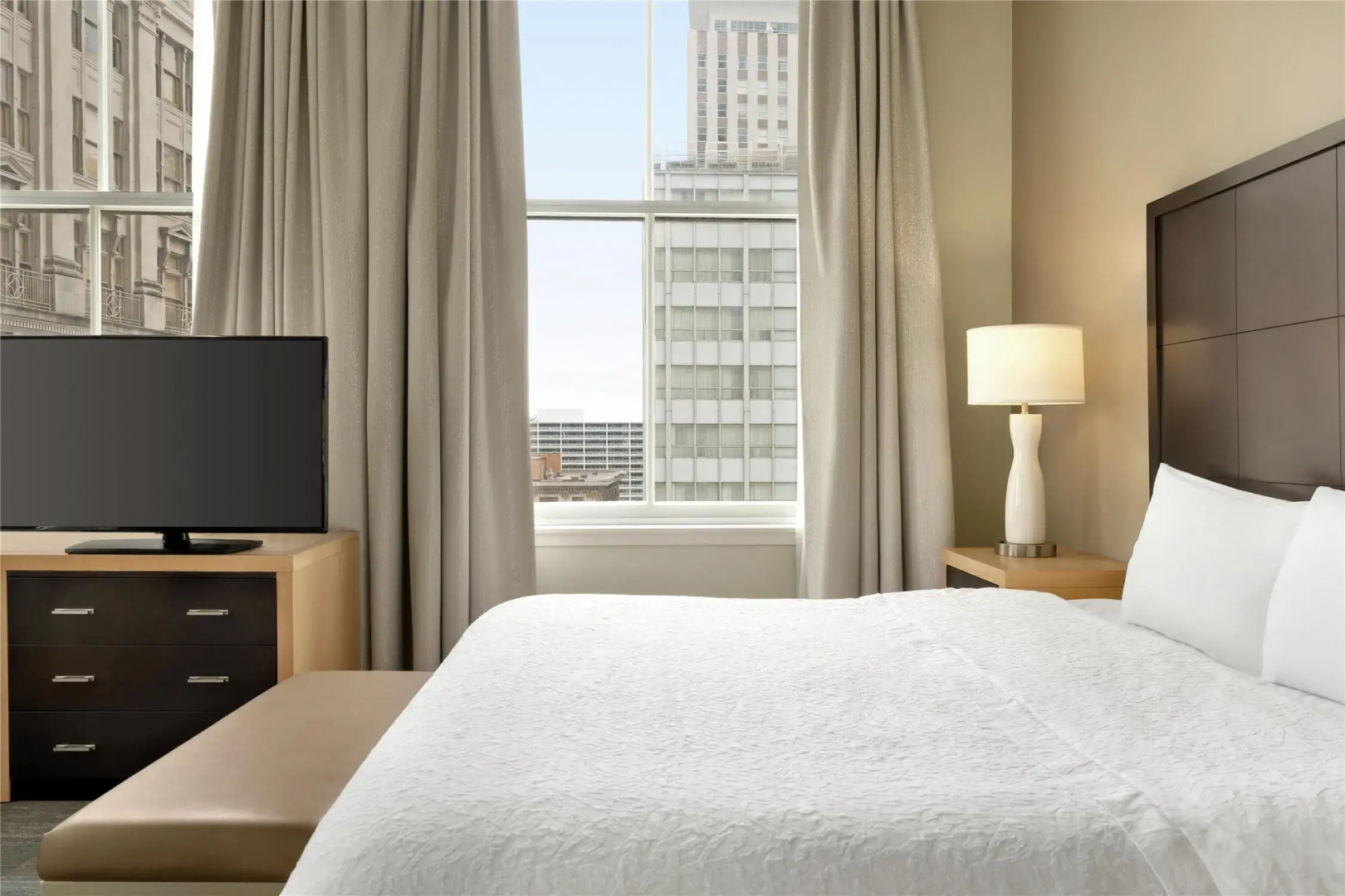 Photo - Hampton Inn & Suites New Orleans Downtown (French Qtr Area)