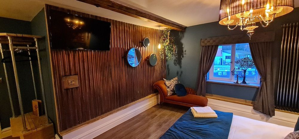 Photo - The Waterside Bar Rooms & Restaurant