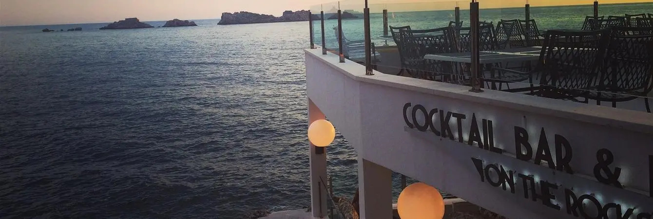 Photo - Royal Blue Hotel