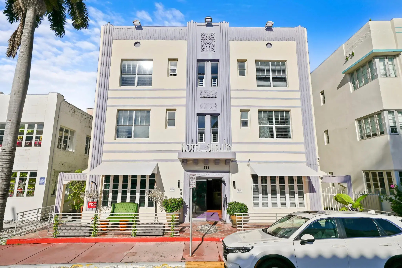 Photo - Shelley Hotel