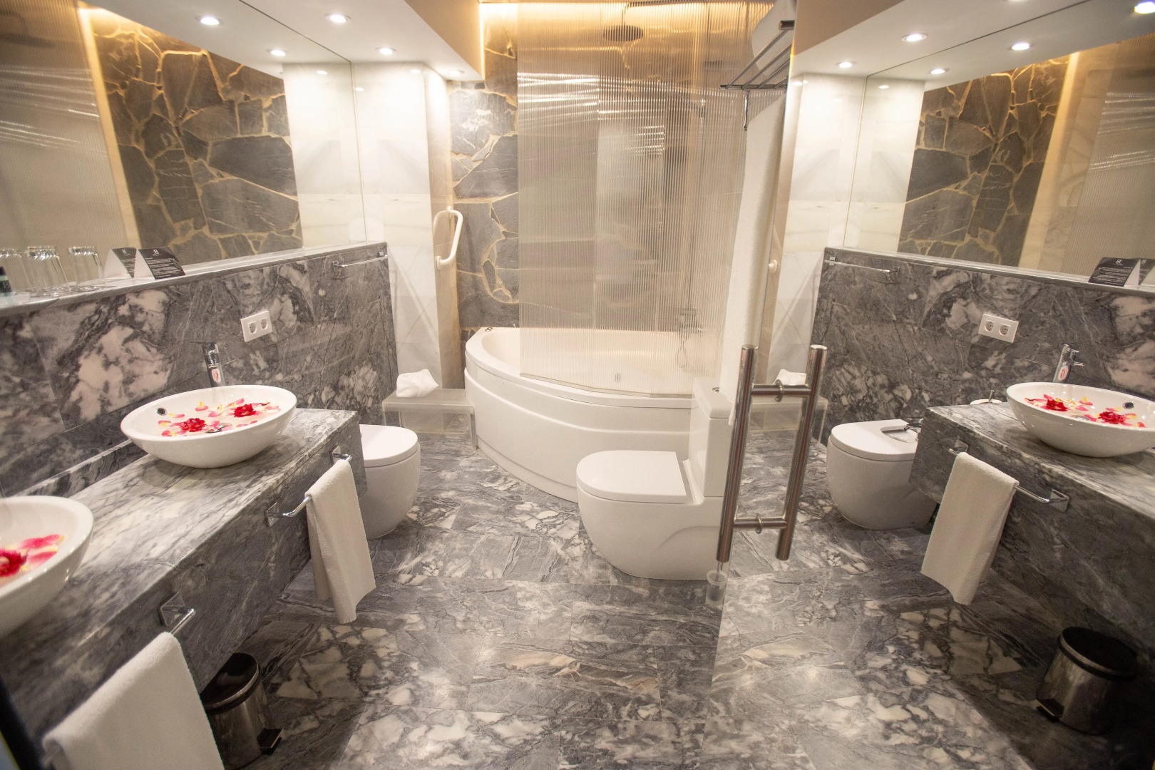 Photo - Soho Boutique Capuchinos & Spa