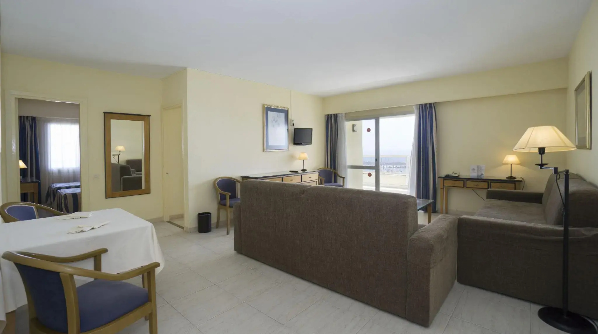 Photo - Hotel Apartamentos Pyr Fuengirola