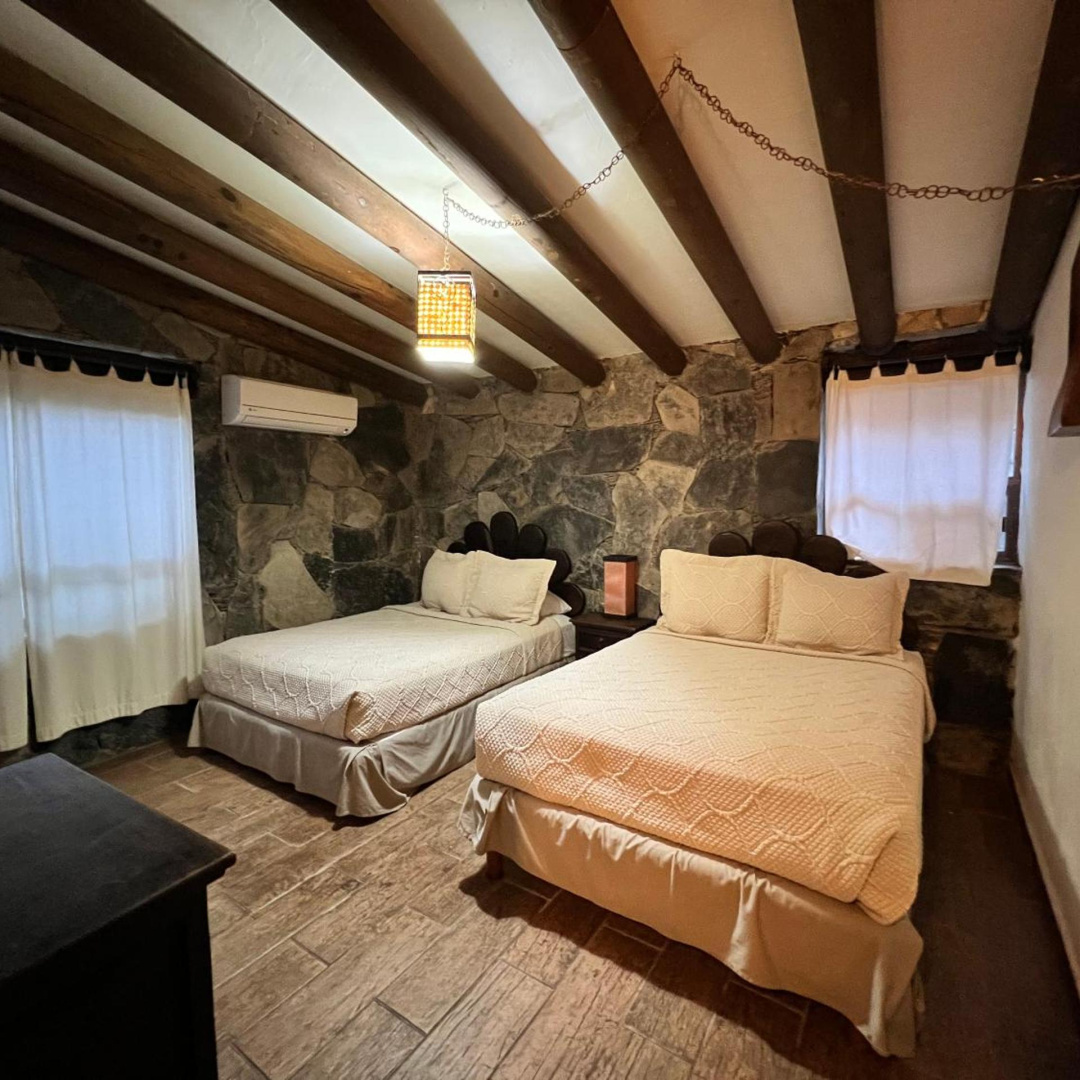 Photo - Hotel Chipinque