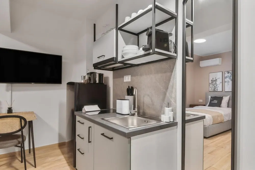 Photo - Limehome Athens Solonos City Center