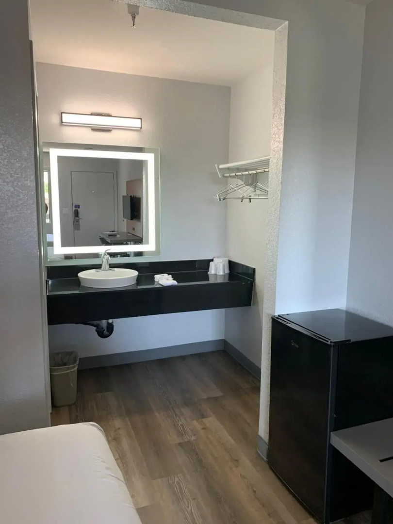 Foto - Motel 6-Santa Ana, CA