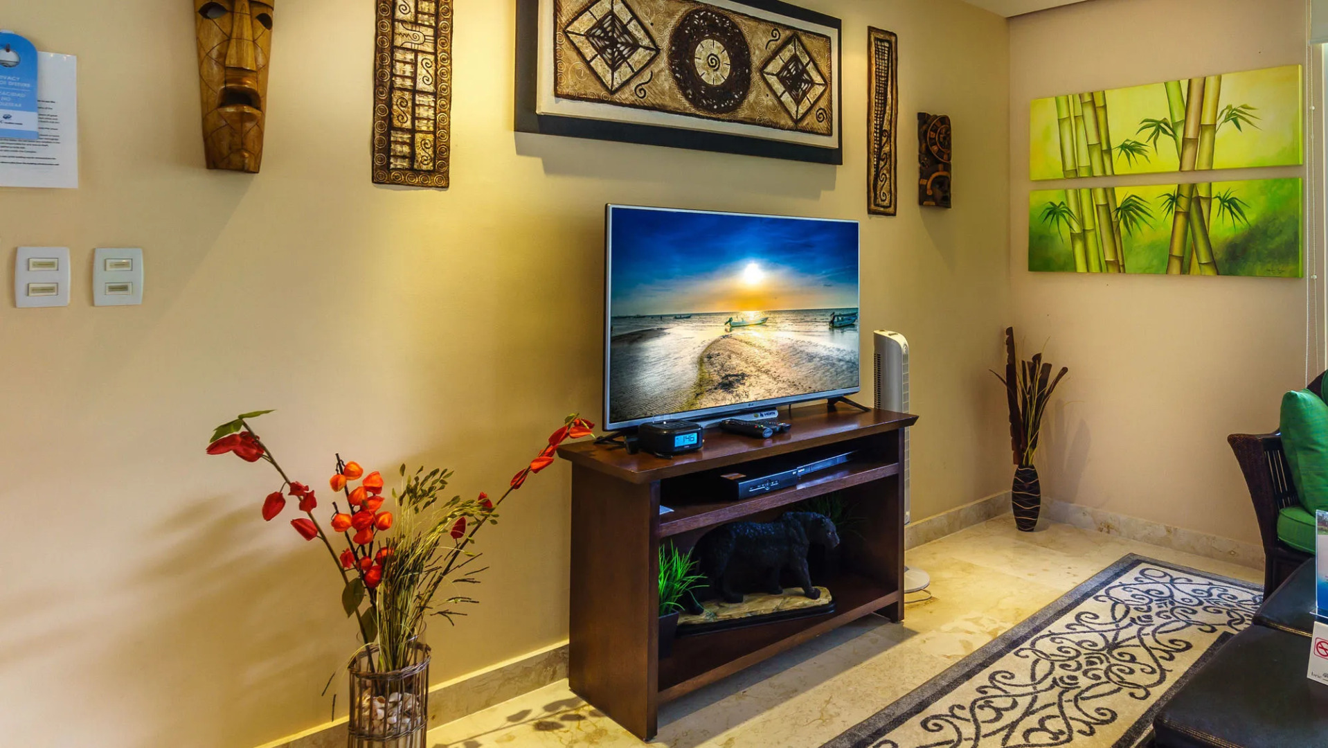 Foto - The Elements Oceanfront & Beachside Condo Hotel