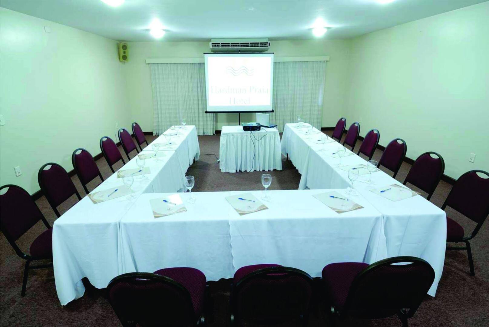 Photo - Hardman Praia Hotel