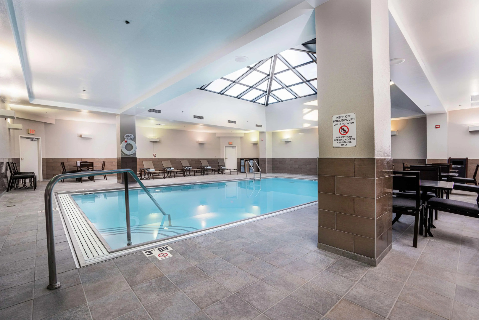 Foto - Hilton Indianapolis Hotel & Suites