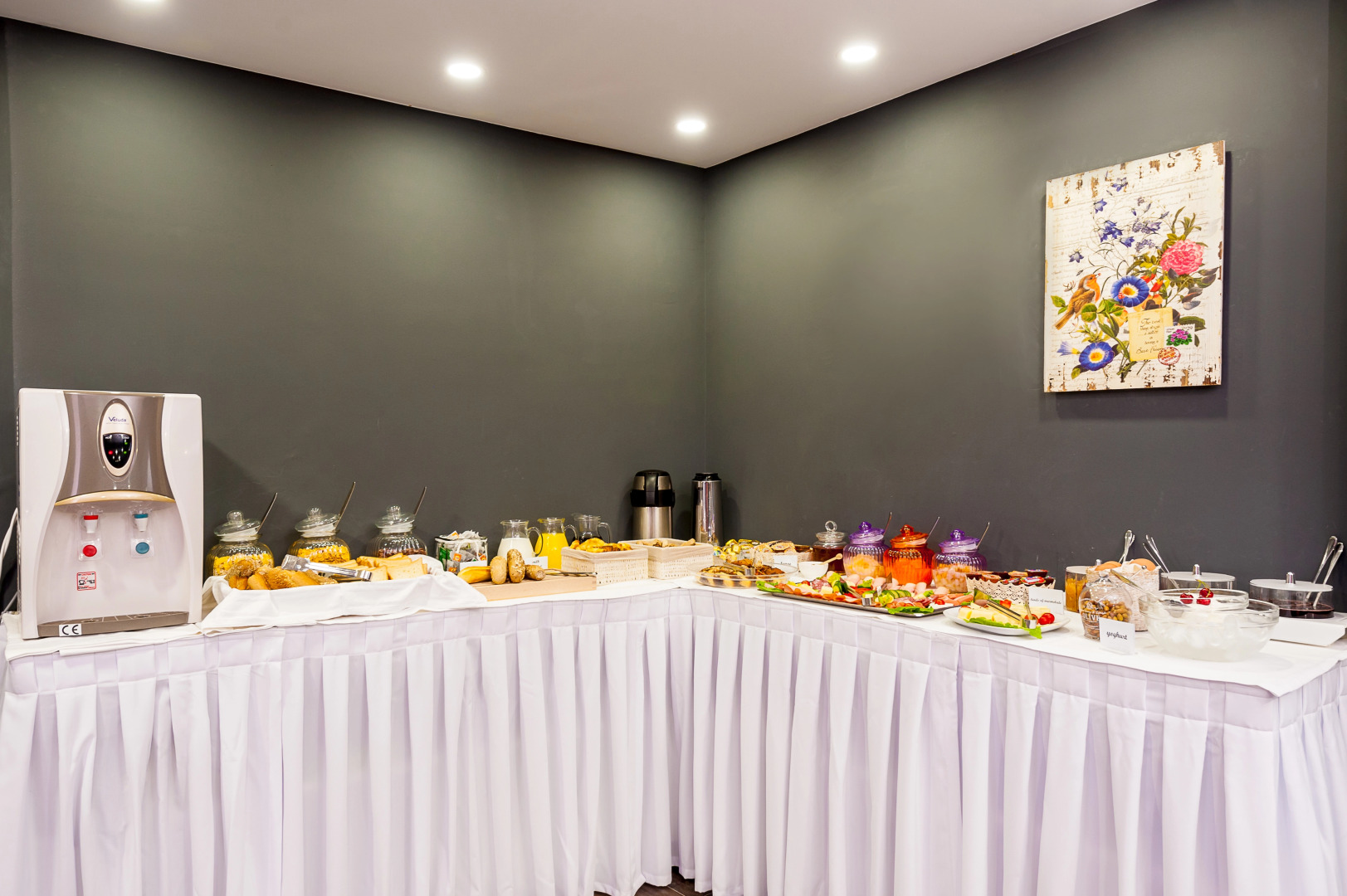 Photo - Elina Hotel Apartments