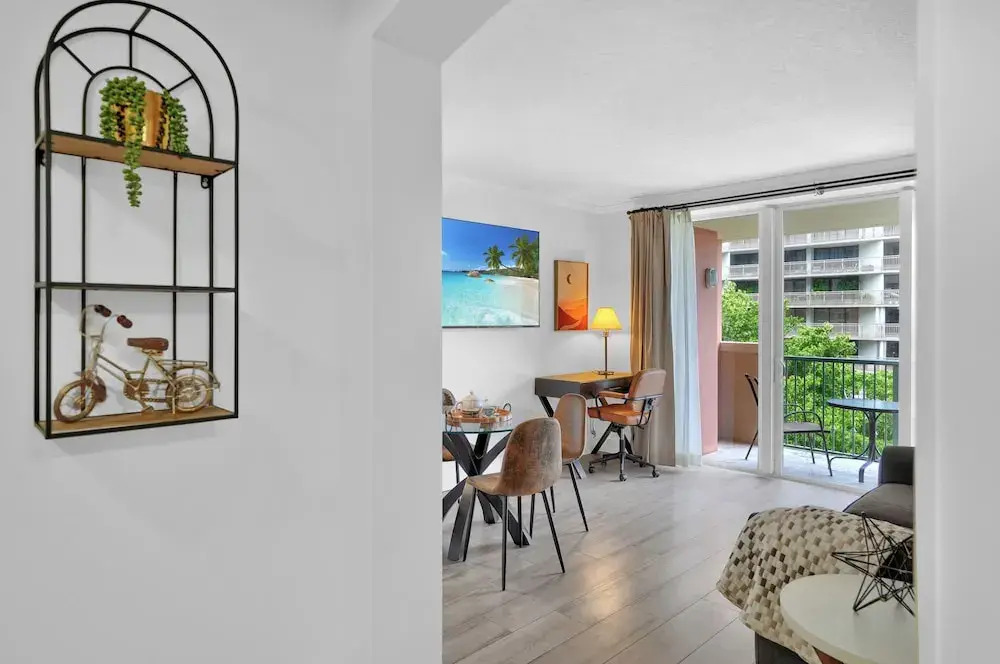 Foto - Serene Cozy Retreat with Balcony Free Parking