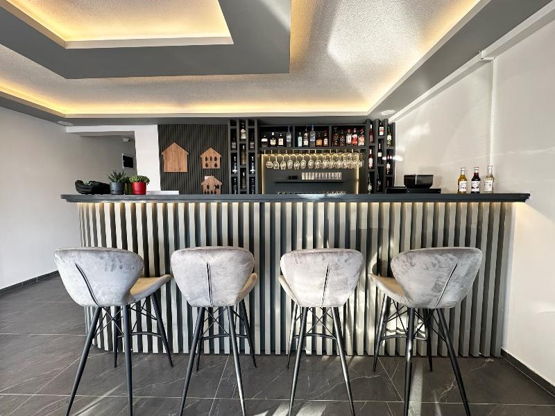 Marina Lora Butik Otel Sigacik
