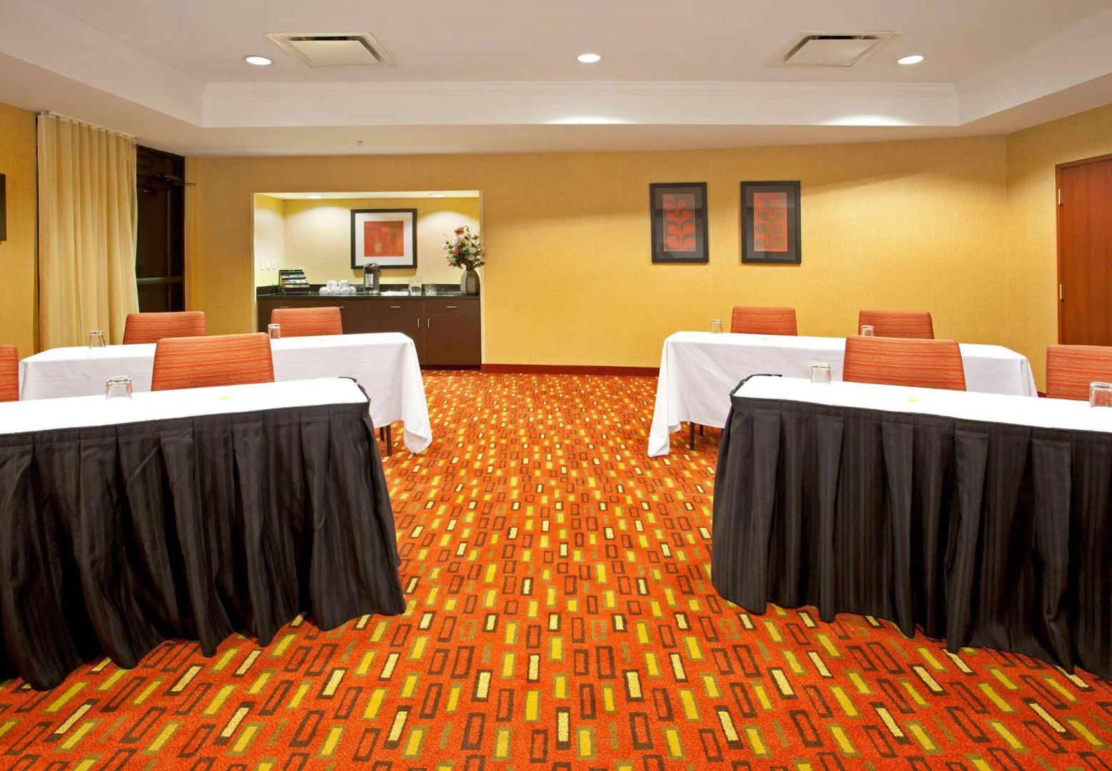 Photo - Courtyard by Marriott El Paso Airport