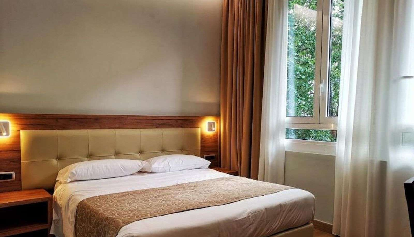 Photo - CSI Group - Hotel Central Station