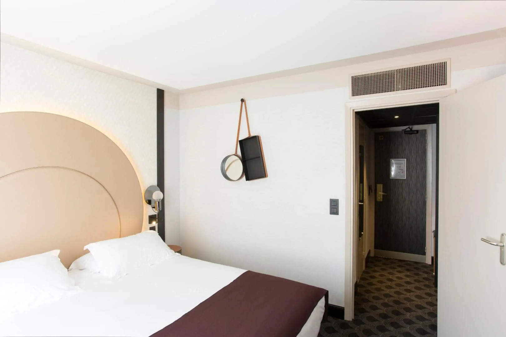 Photo - Red Planet Manila Aseana City