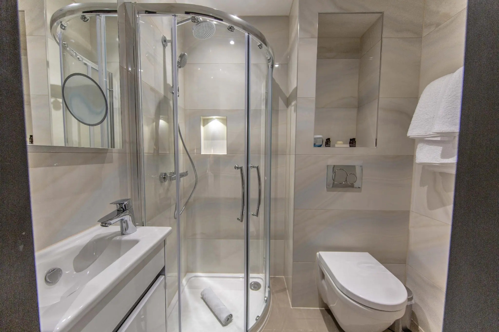 Photo - The Crescent Hyde Park