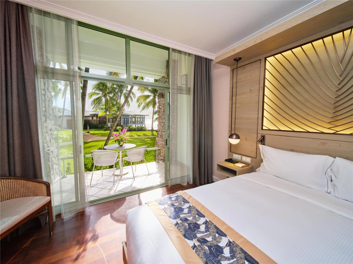 Photo - Hilton Hotel Tahiti
