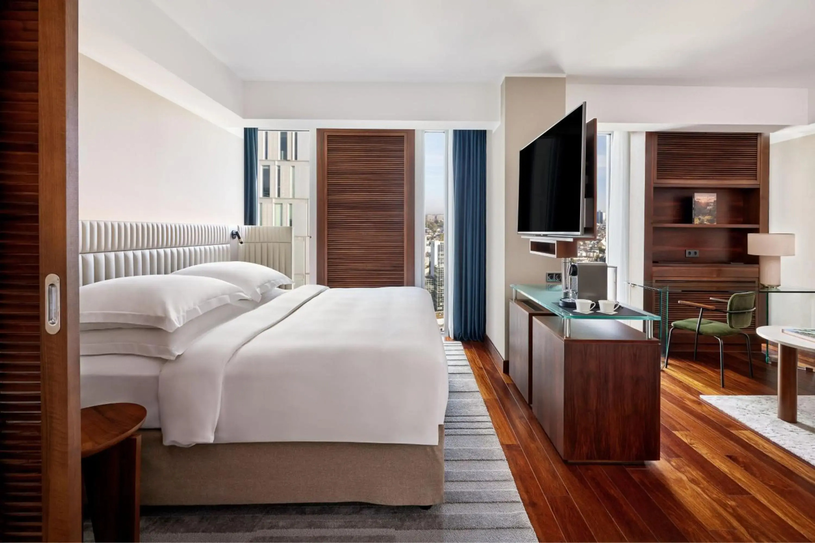 Photo - JW Marriott Hotel Frankfurt