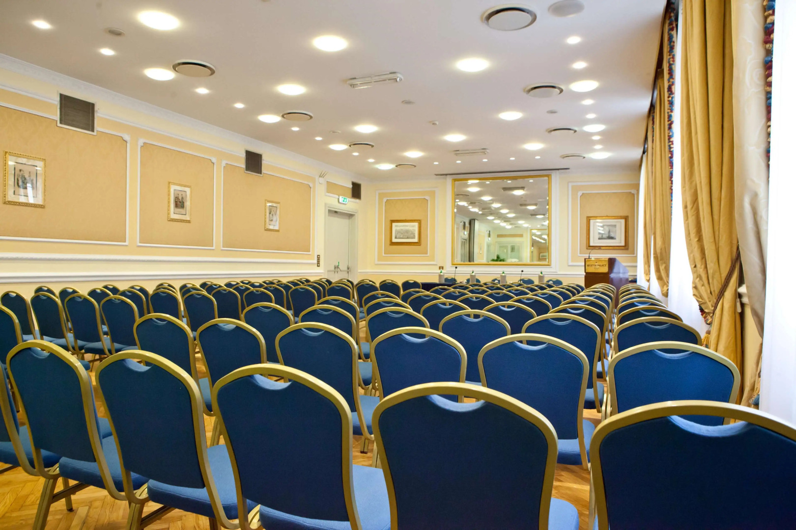 Foto - Hotel Bristol Palace