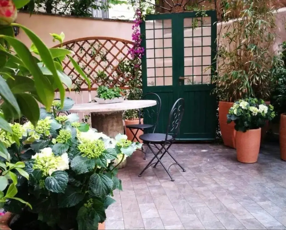 Foto - la piazzetta delle regine