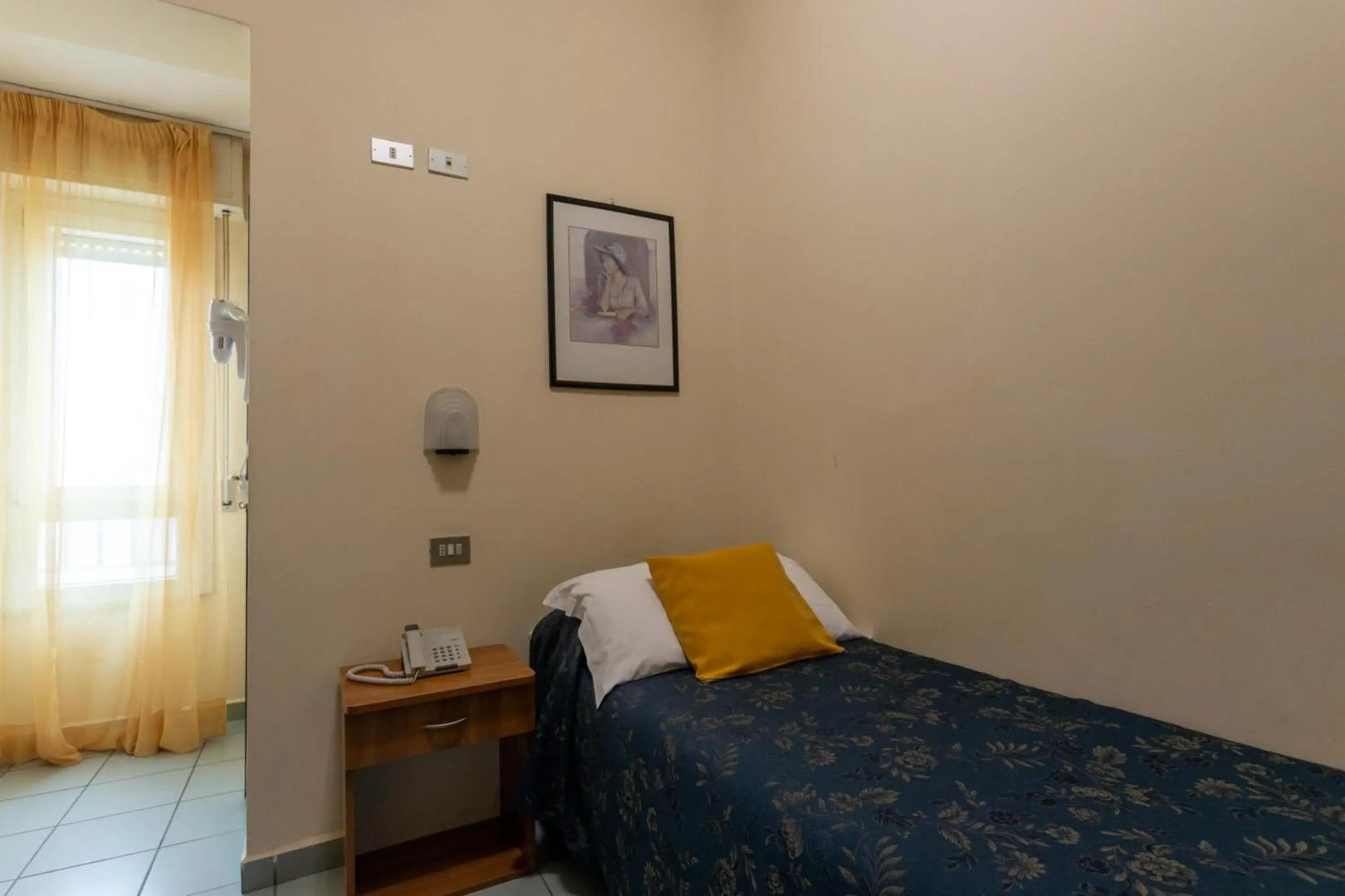 Foto - Hotel River fronte mare con piscina