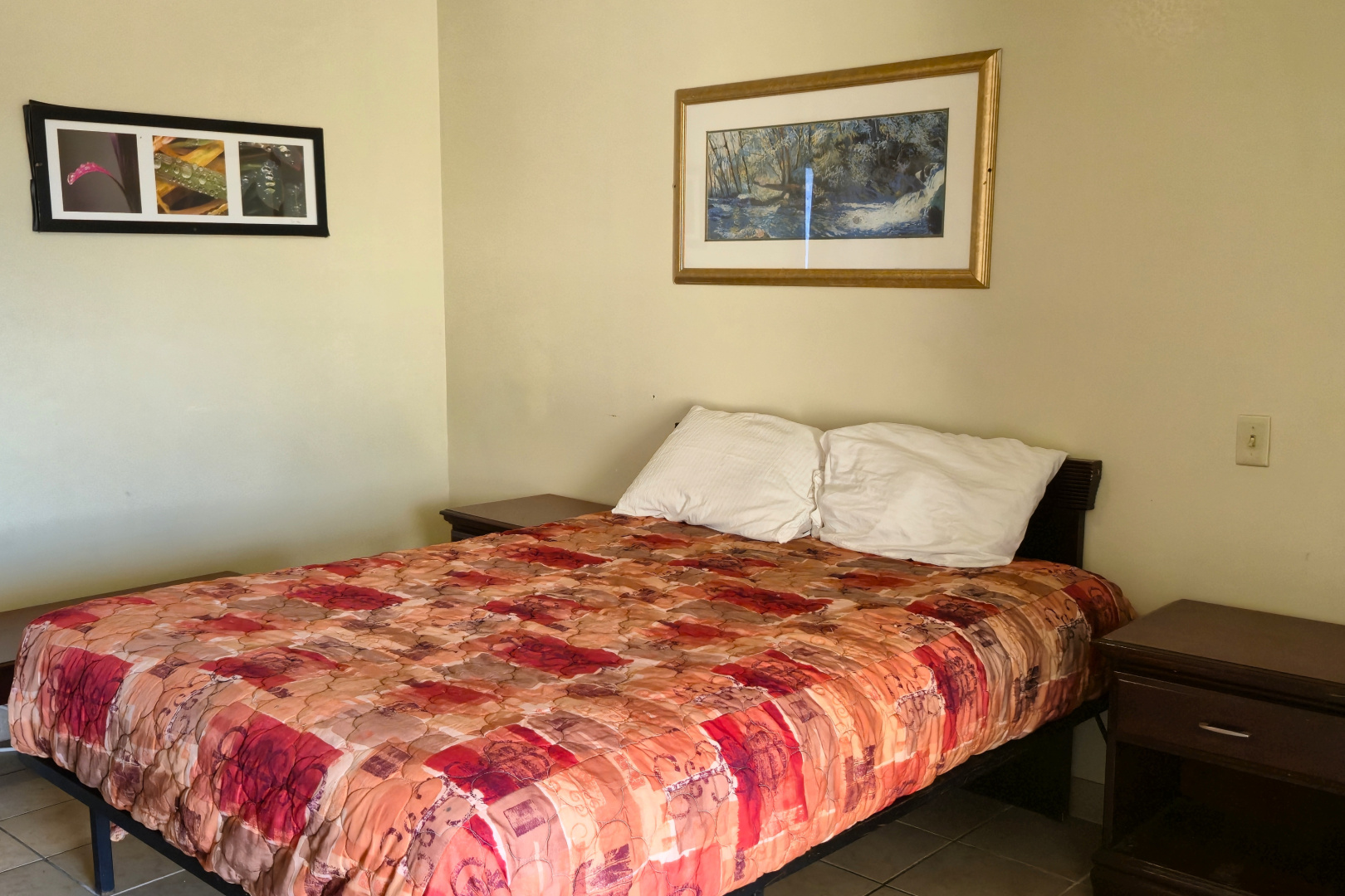 Photo - Cole Manor Motel By Oyo Love Field Market Center