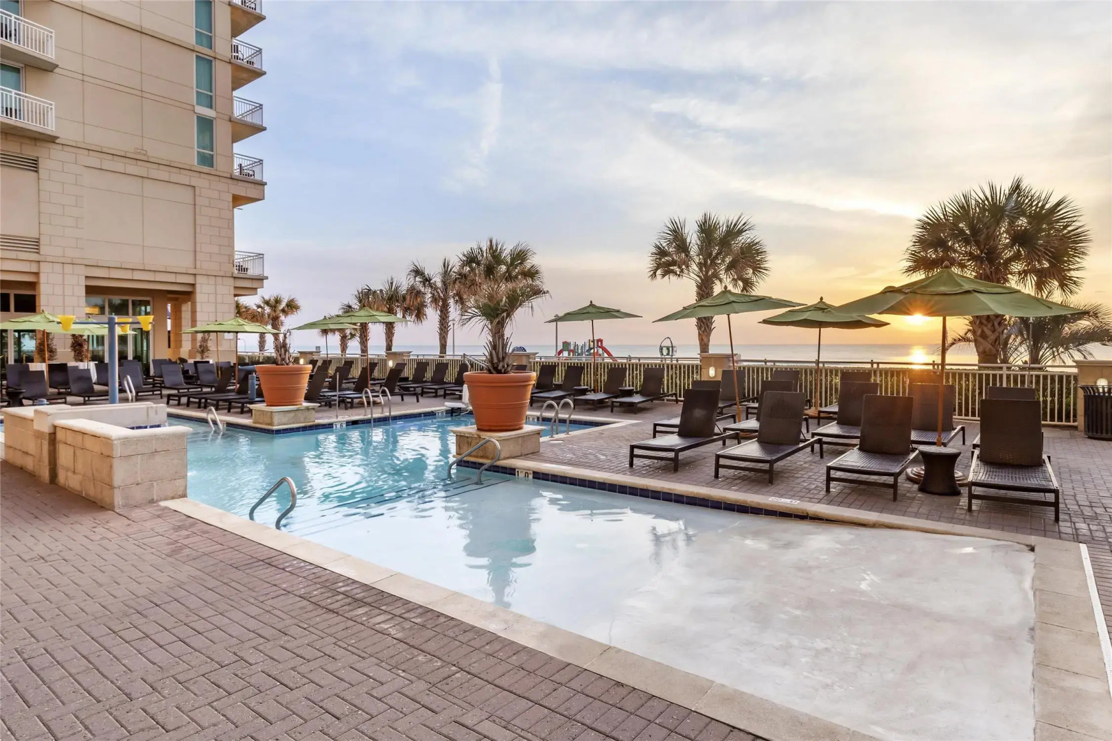 Photo - Hilton Vacation Club Ocean Beach Club Virginia Beach