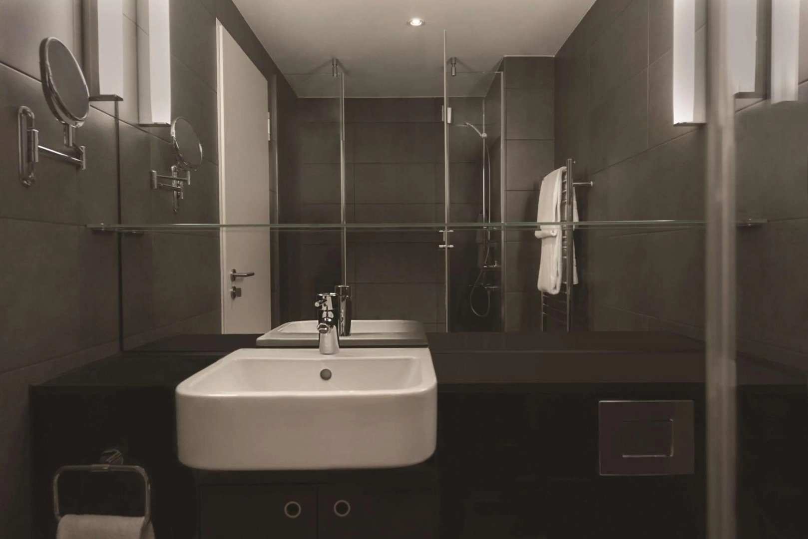 Photo - Adina Apartment Hotel Hamburg Michel