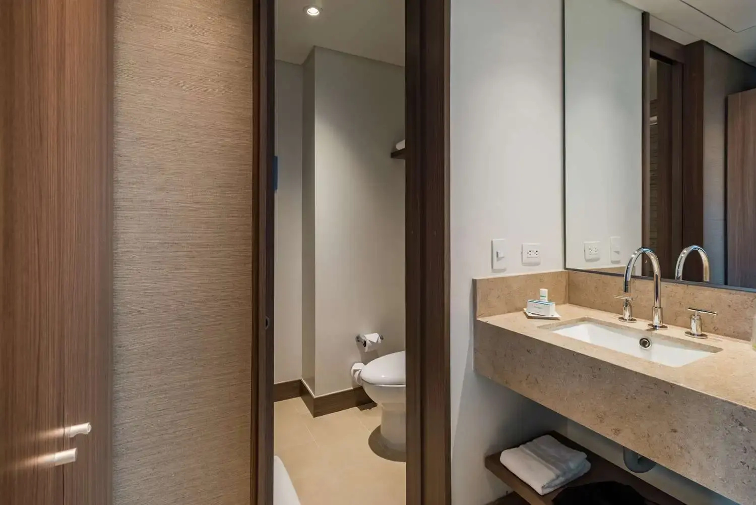 Photo - Hampton by Hilton Bogota Airport