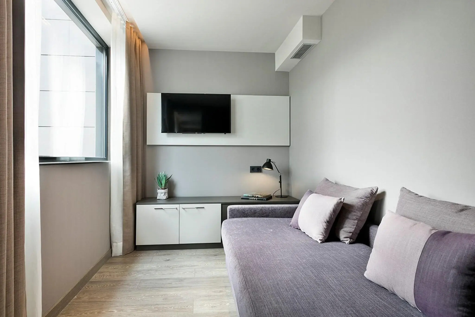 Photo - Upper Diagonal