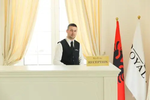 Photo - Royal Hill Hotel