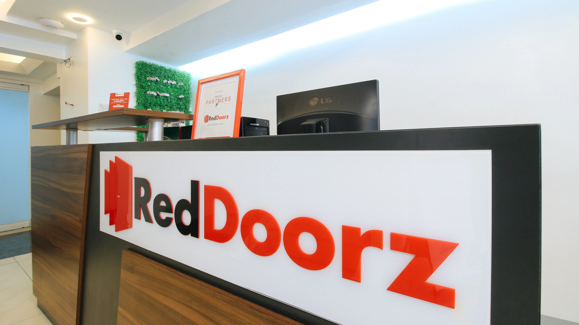 Photo - RedDoorz Plus @ San Marcelino Malate