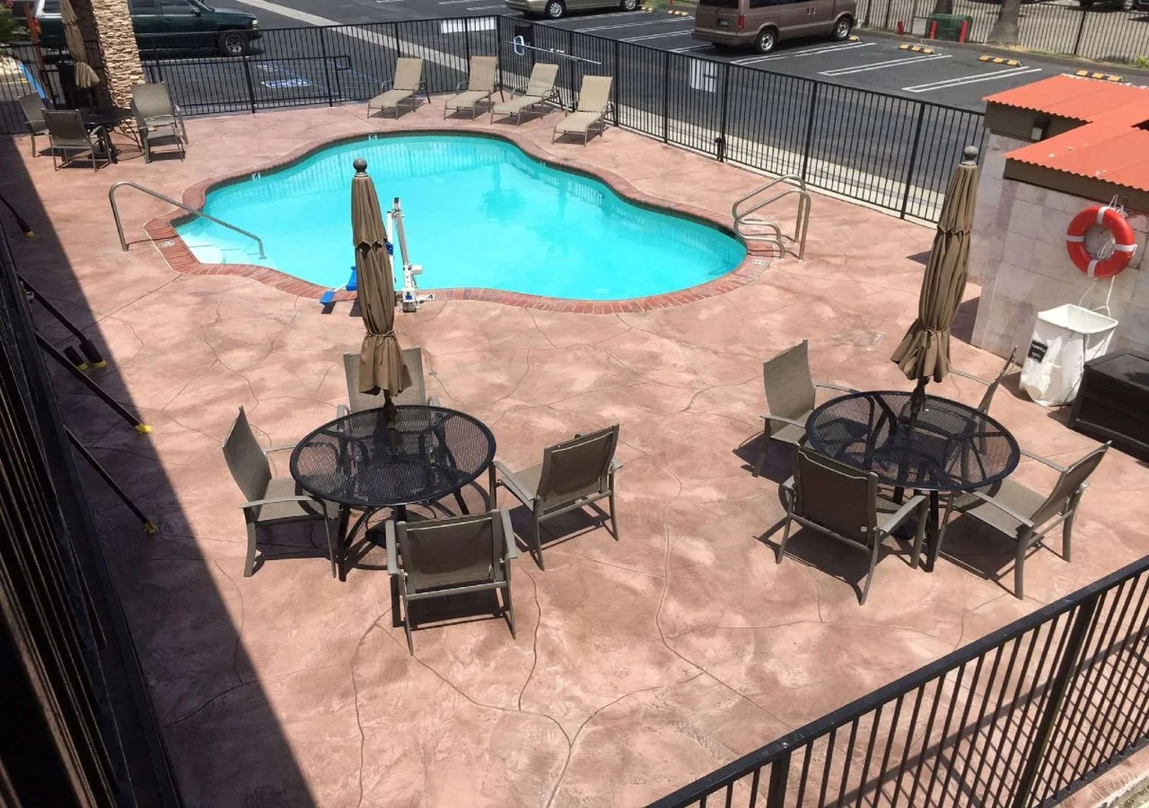 Photo - Econo Lodge Inn & Suites Escondido Downtown