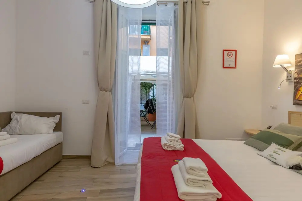 Photo - Flatinrome Trastevere Deluxe Rooms - Green Patio