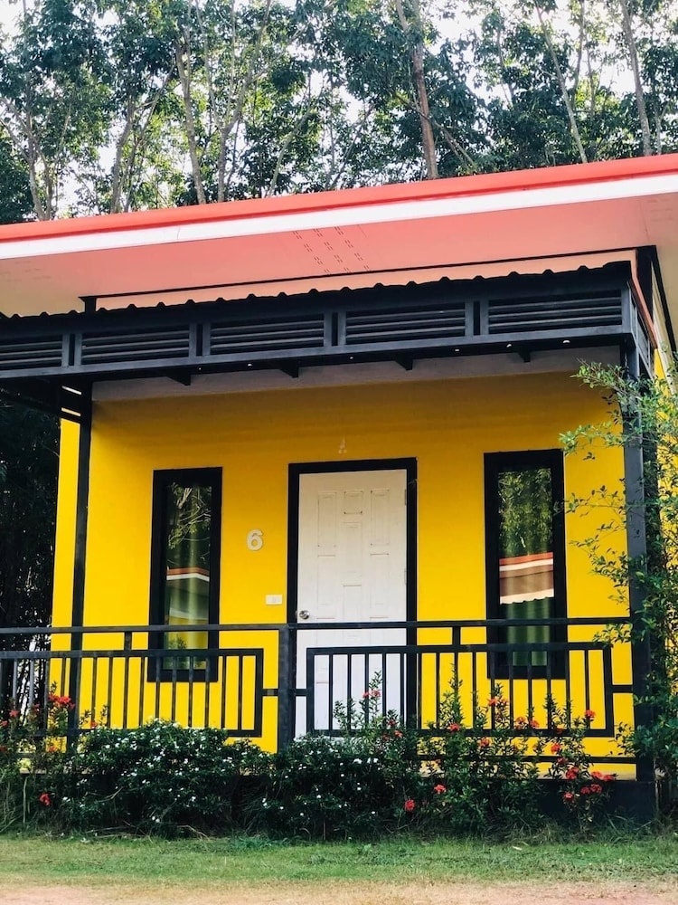 Kanyaphat Gardenview Resort