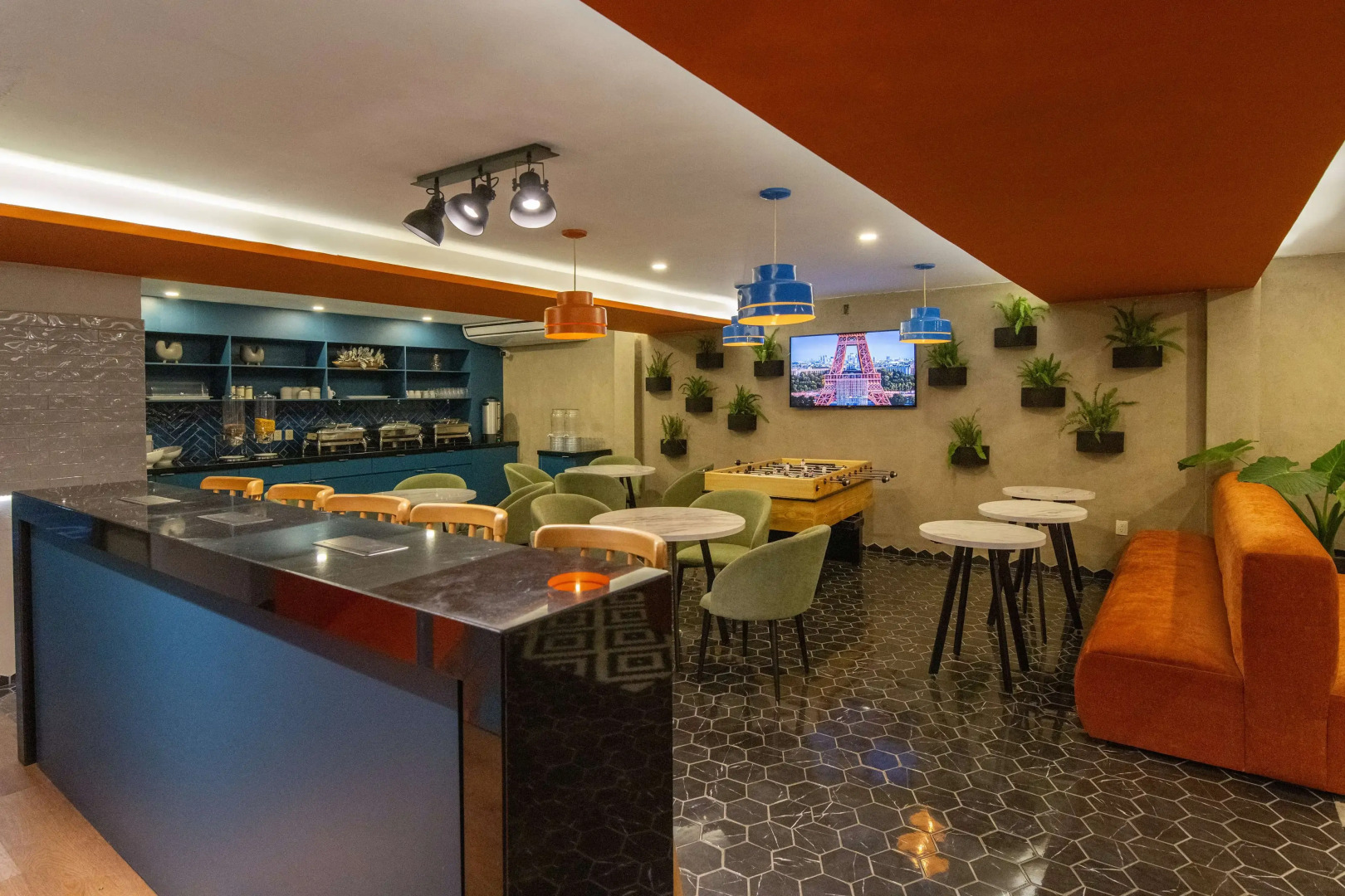 Photo - Vista Express Guadalajara Expo SureStay Collection by BW