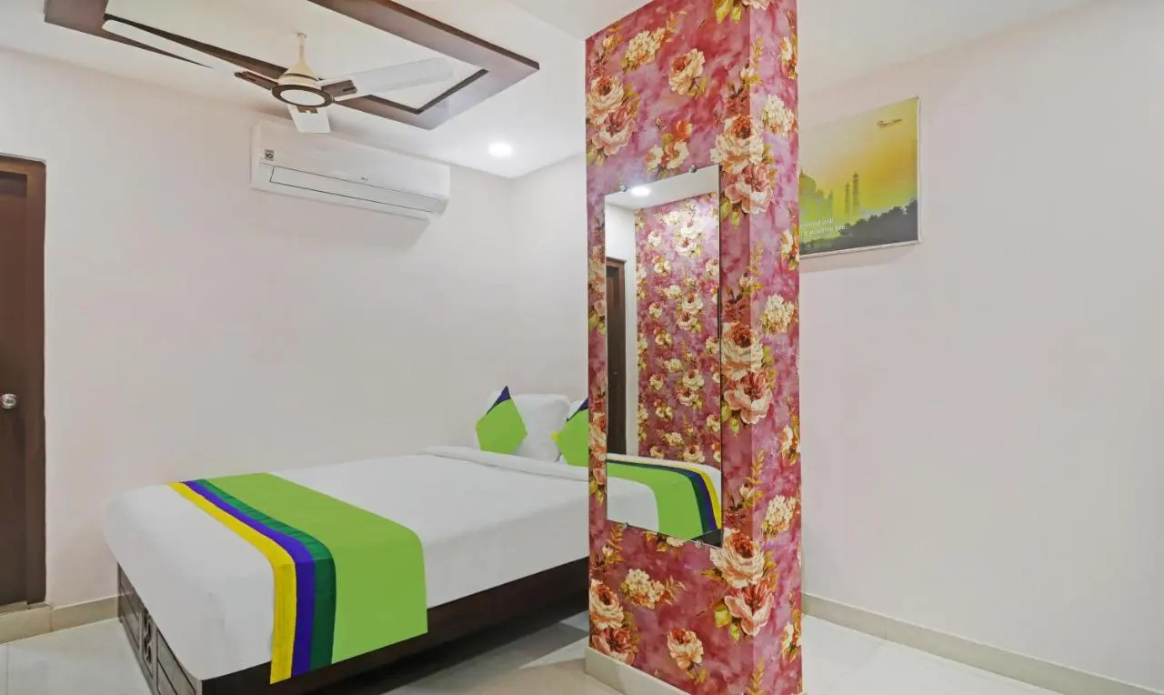 Photo - Itsy Hotels J A Royal Suites Manikonda