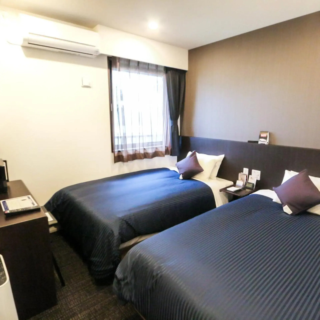 Photo - HOTEL LiVEMAX Yokohama Stadium Mae