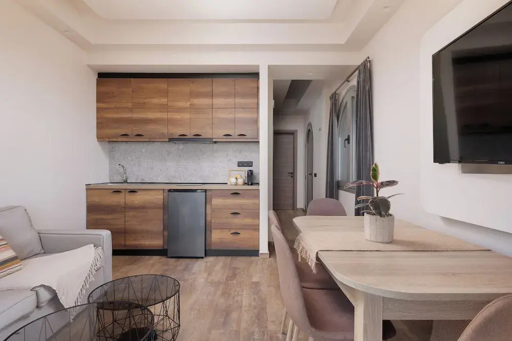 Photo - The Summit Escape