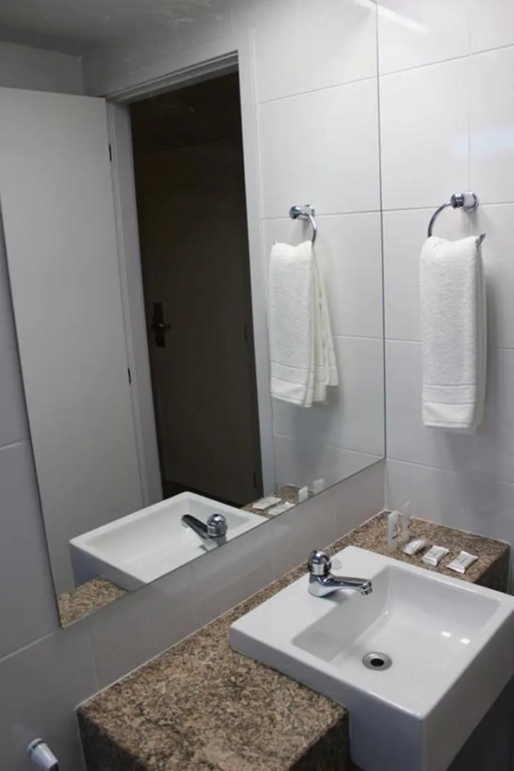 Photo - Ímpar Suítes Expominas