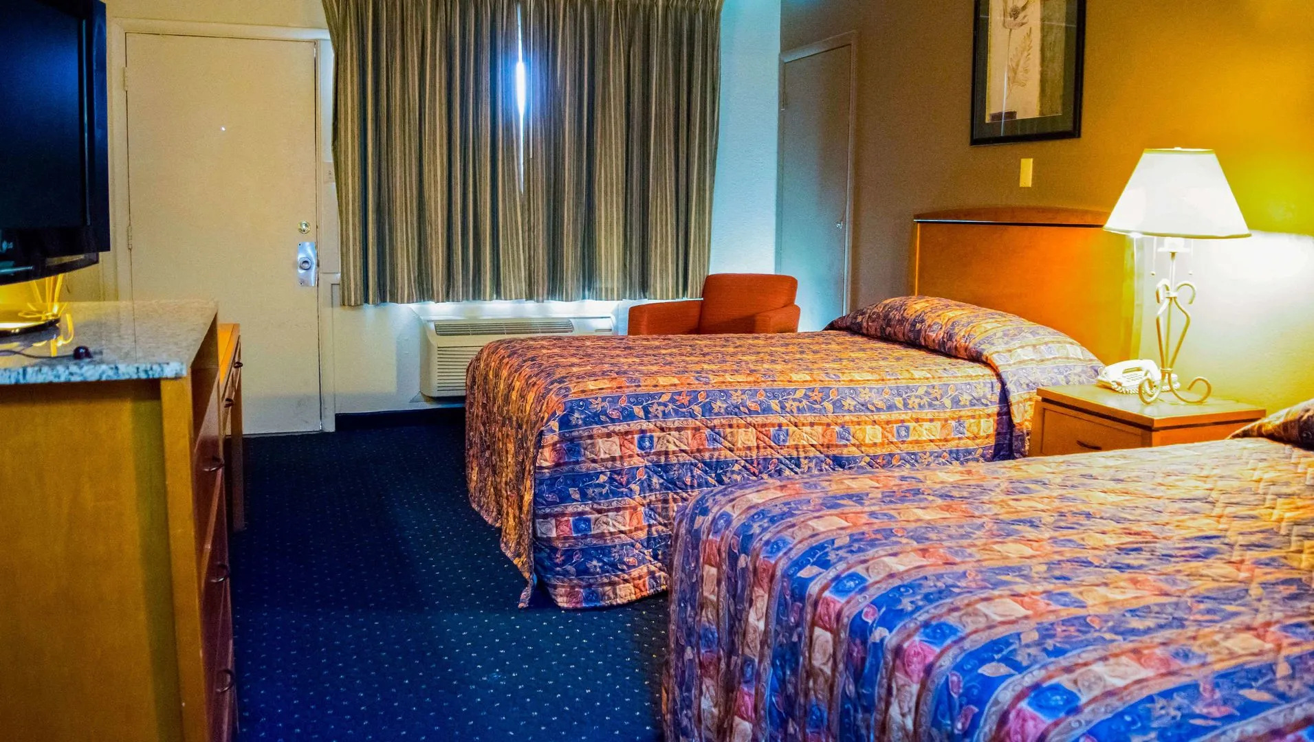 Foto - Express Inn Newport News