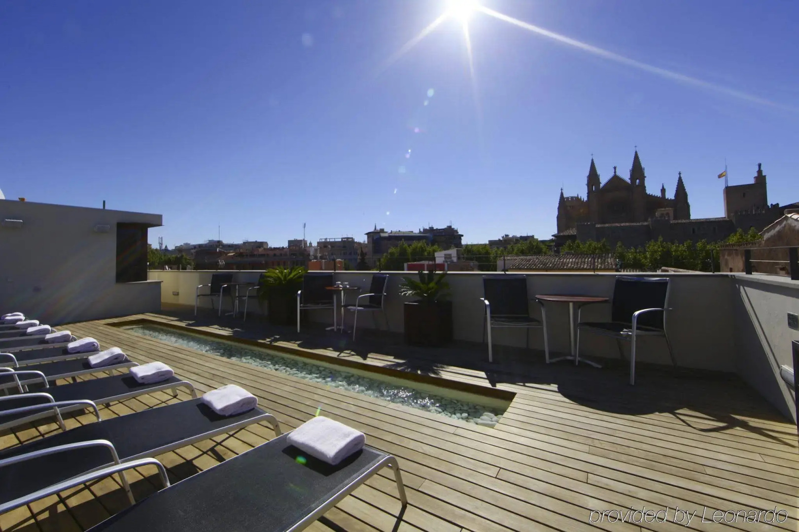 Foto - Petit Palace Hotel Tres