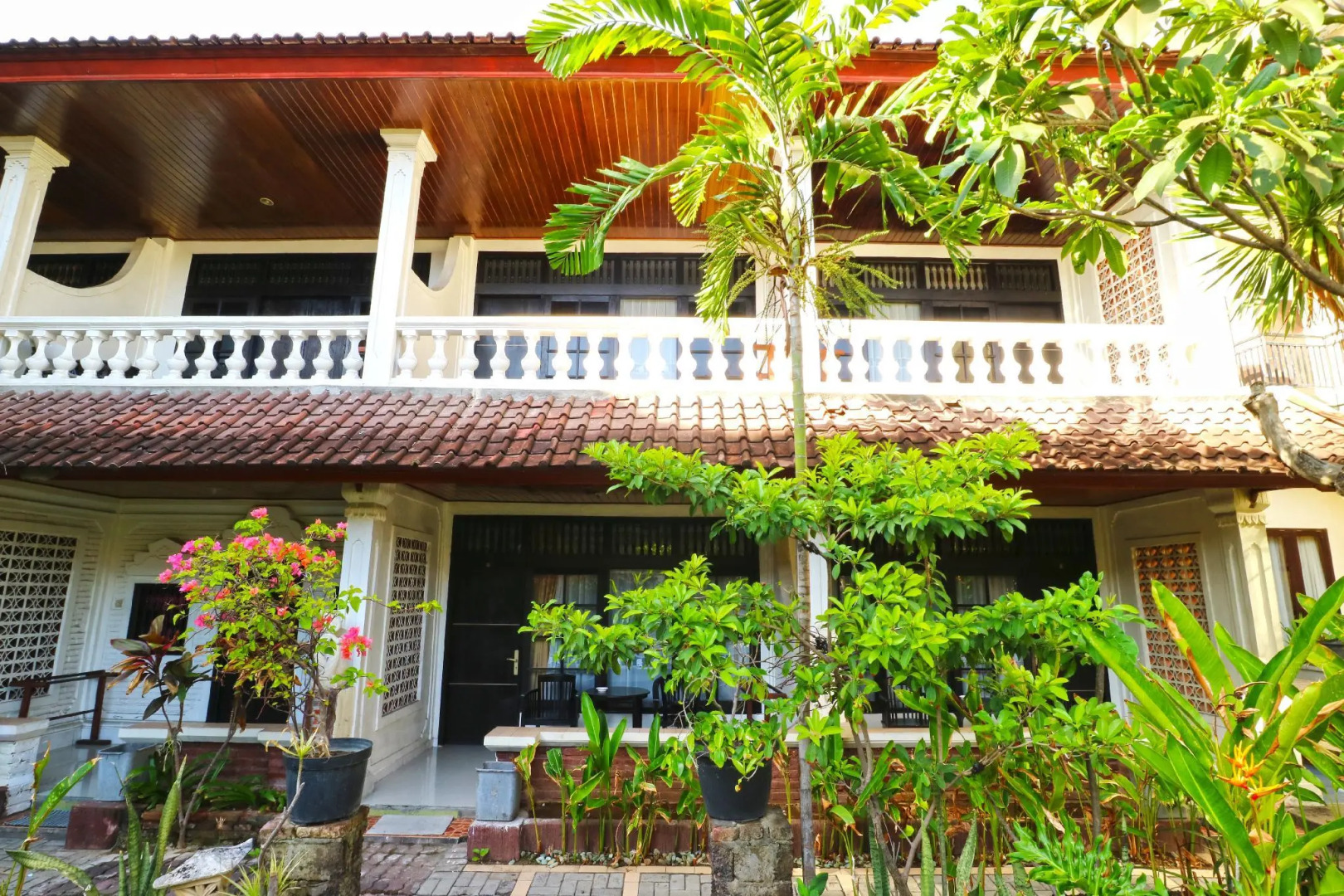 Foto - Hotel Near Beach Ayu inn Kuta